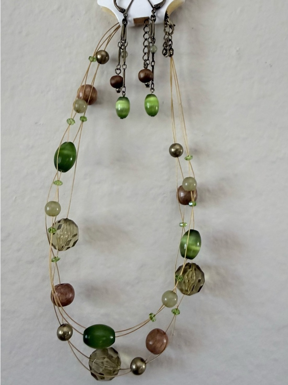 MIXIT Fashion Necklace with Matching Pierced Earrings
